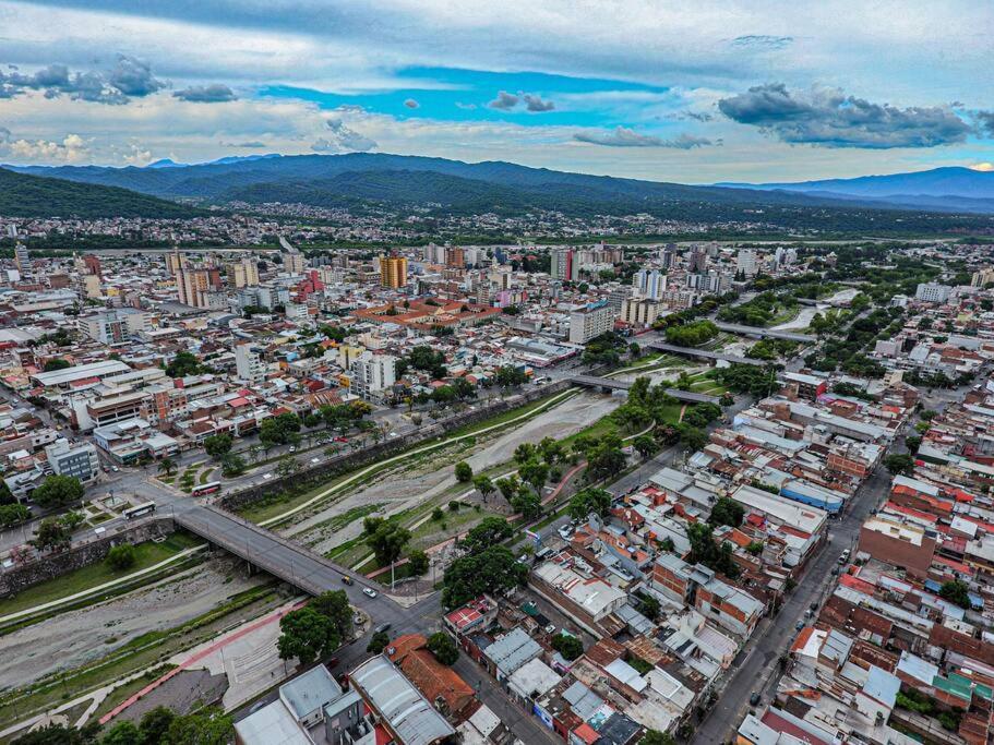 サンサルバドールデフフイDepartamentos Zegada - Cocina Completa - Dos Cuadras Del Centro - Todo Nuevoアパートメント エクステリア 写真